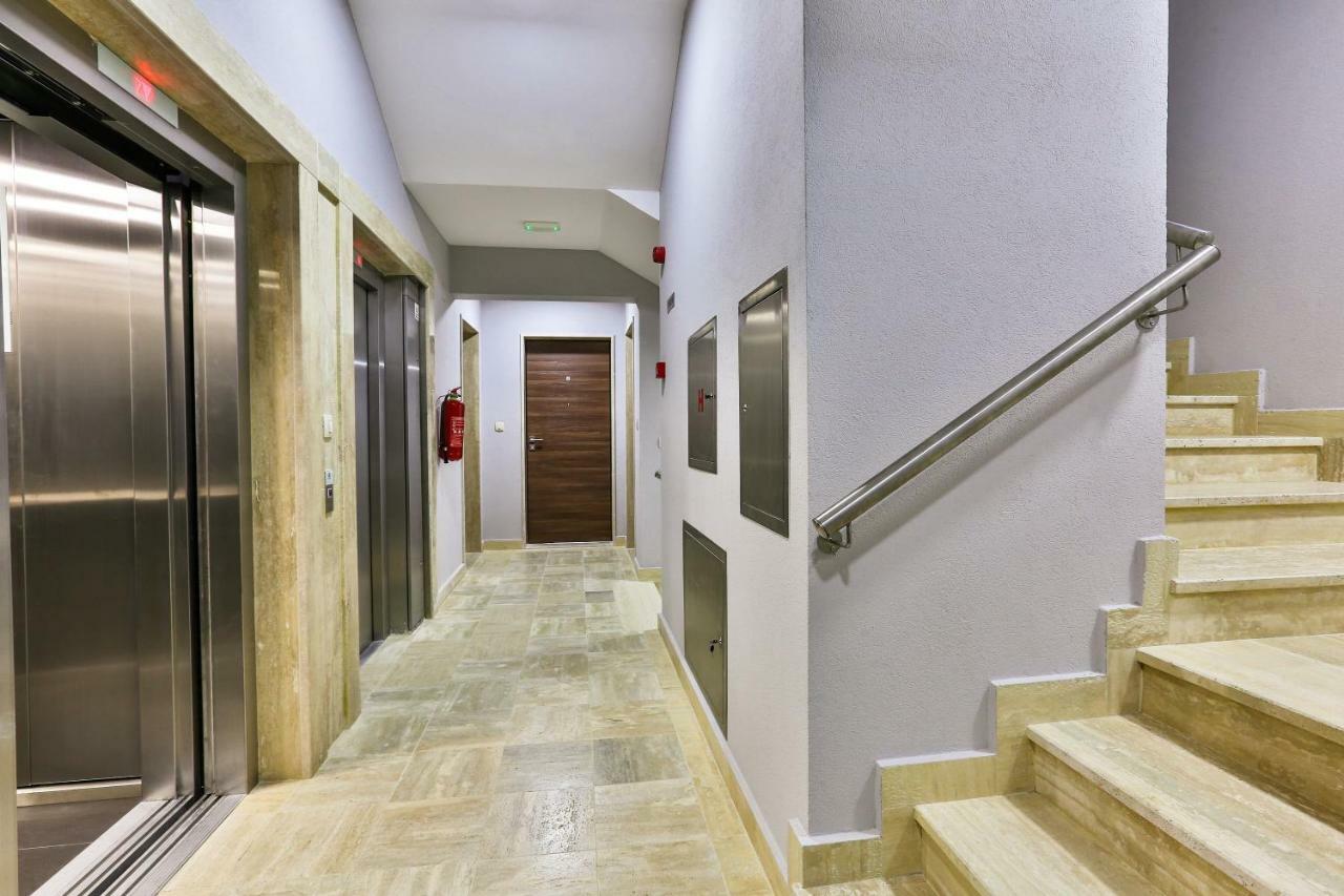 Gufo Apart Budva Exterior foto